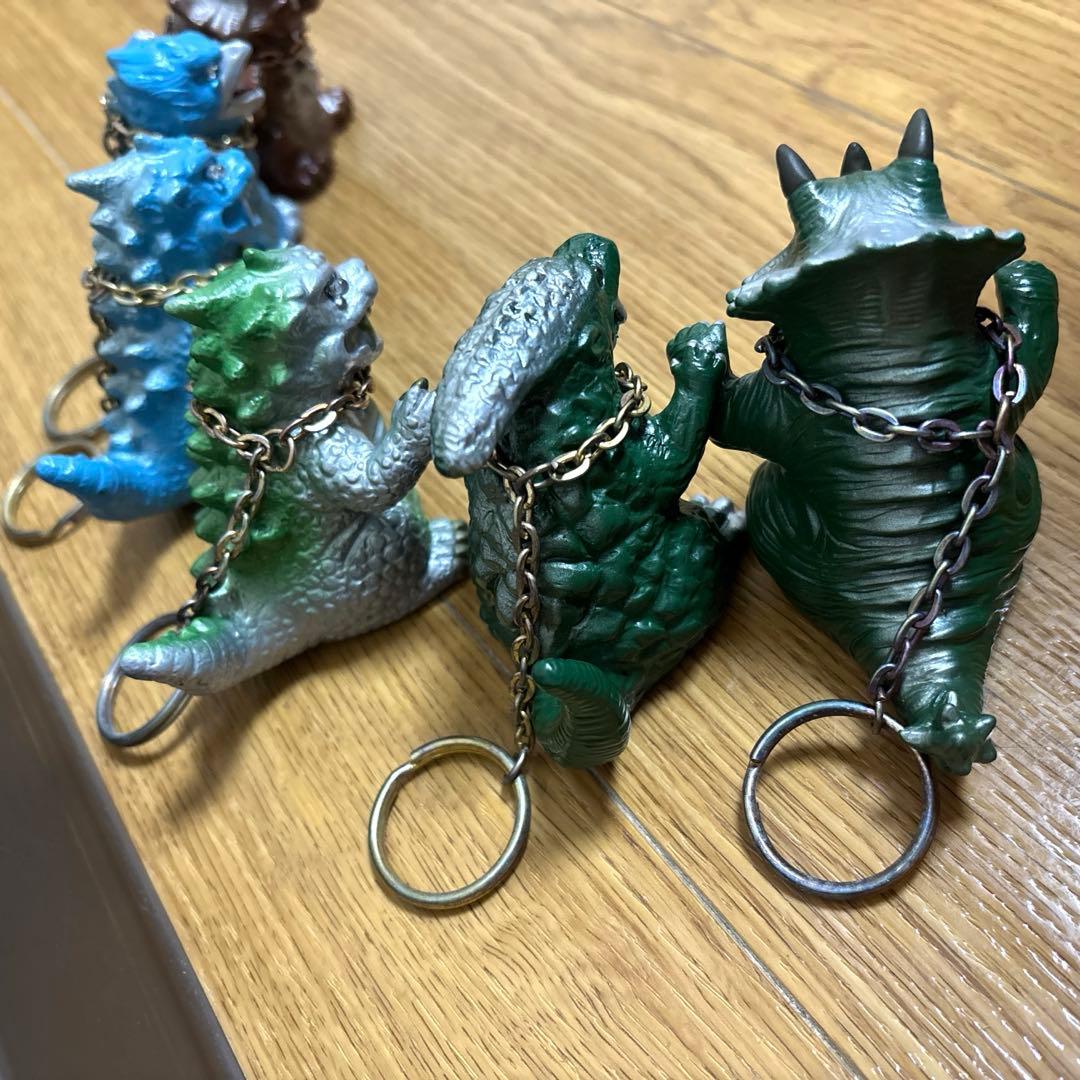 ウルトラマン　パチ　怪獣　ソフビ　キーホルダー　希少　当時物　無版権