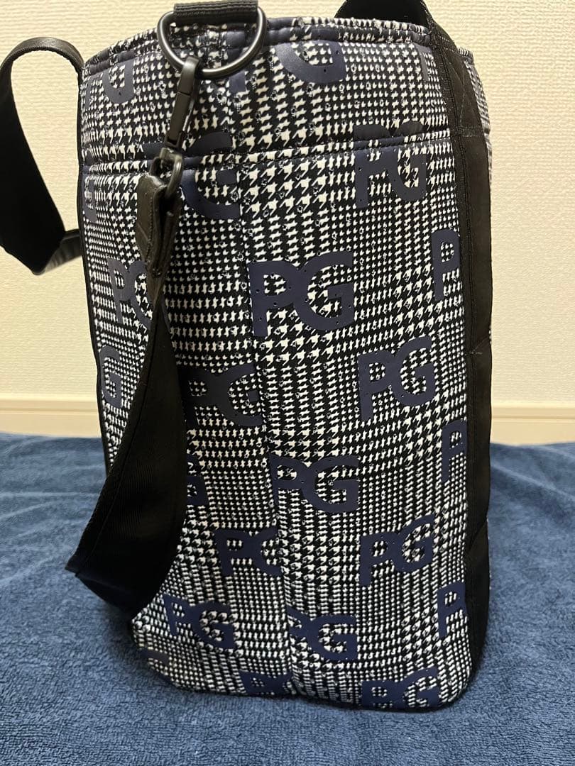 美品 大容量 PEARLY GATES カートバッグ　ラウンドバッグ
