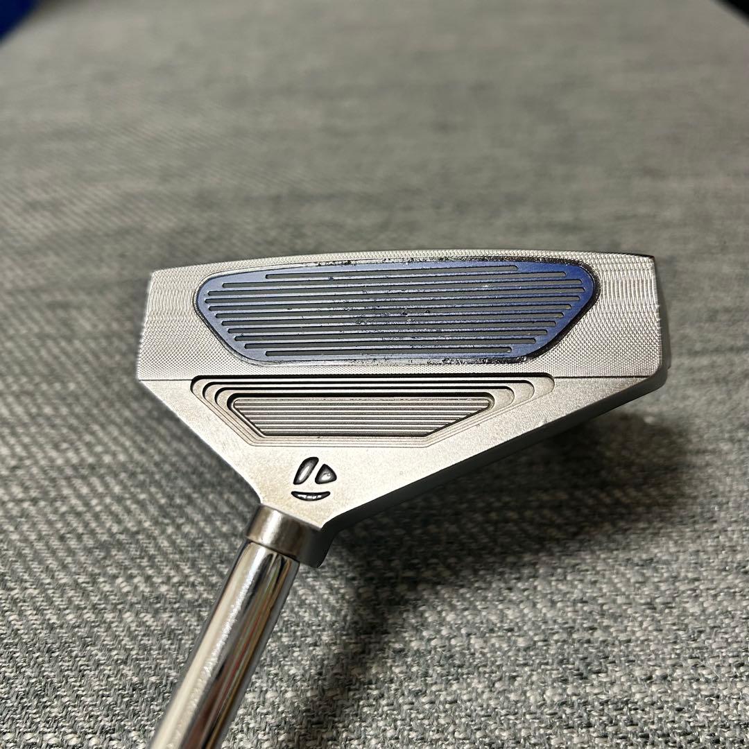 トラス TM2　パター　センターシャフト　ディープエッチドパドル　稲見萌音