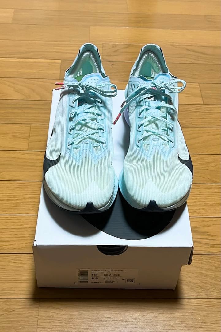 ナイキ ヴェイパーフライ4 希少サイズ ウィメンズ27.0 メンズ26.5