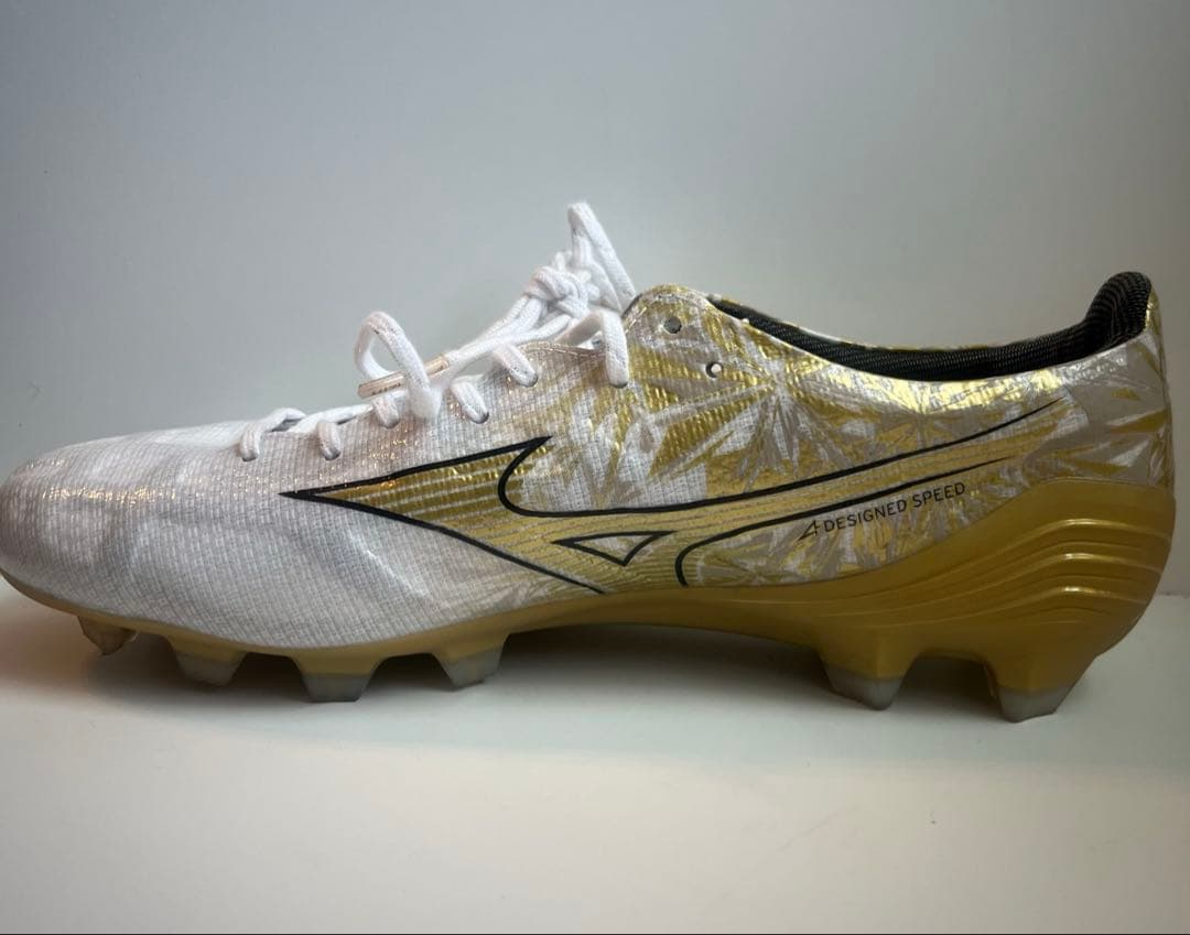 【超美品】ミズノ　アルファ プロ　プリズムゴールド　25.5㎝