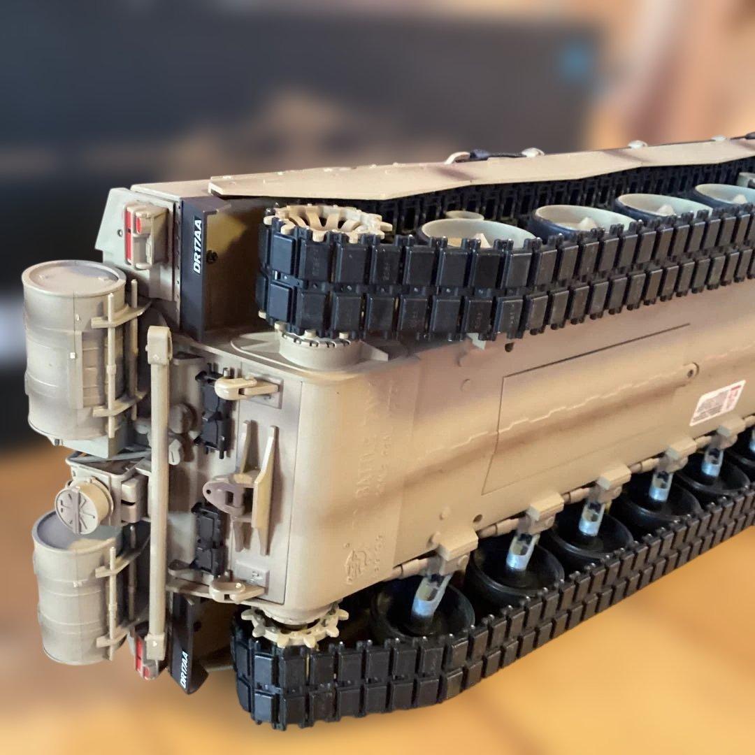 ヘンロン1/16スケール戦車ラジコンBRITISH CHALLENGER２