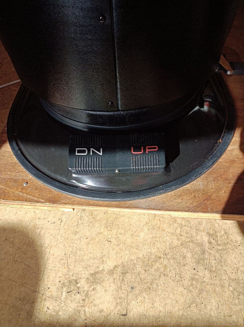 理容機器　新明和ＢＣ―２７２７　エスプレンド