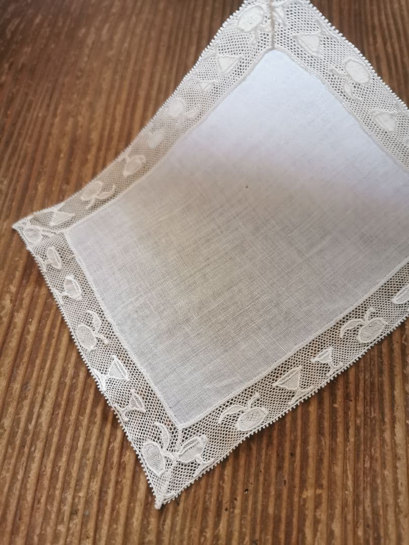 アンティーク カクテルグラス＆ゴブレット＆果実 手刺繍トリム 極薄クロス α