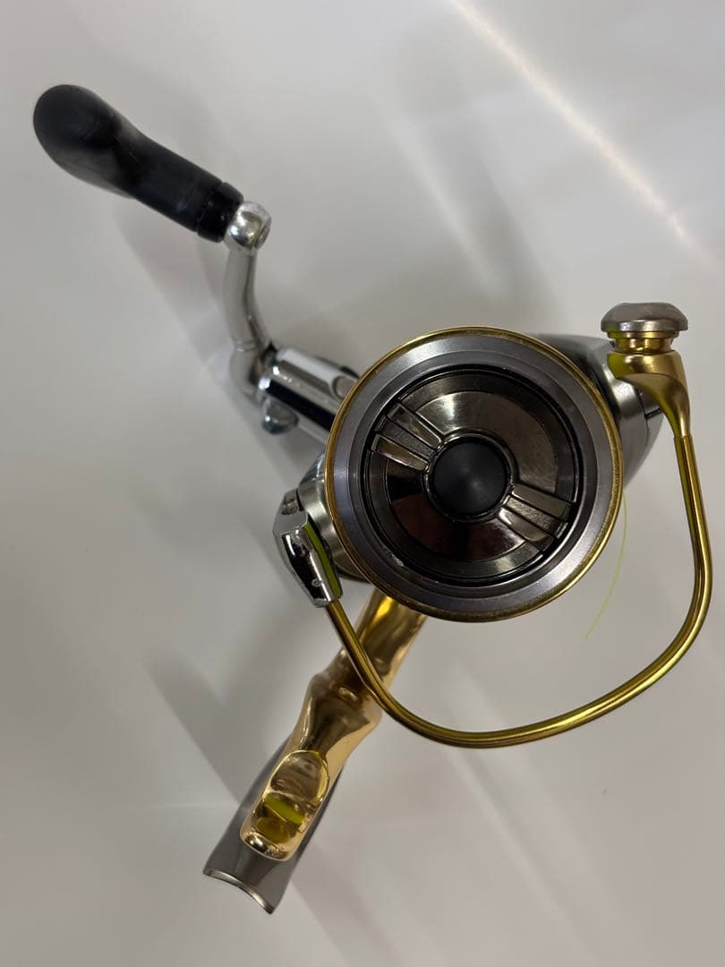ダイワ　06 トーナメントISO Z2500LBD