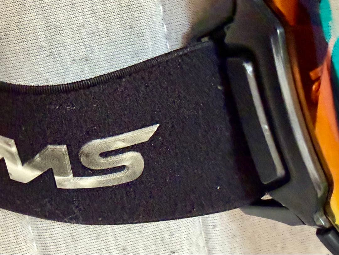 スワンズスノーゴーグル　リッジライン 調光レンズ+スペアレンズ(クリア)ケース付