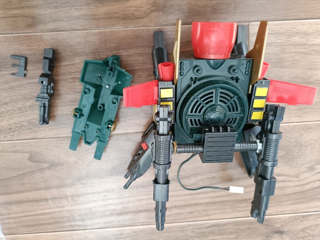★オークション★元祖SDガンダム 83 Ｖコマンドガンダム 組立済GARMS付