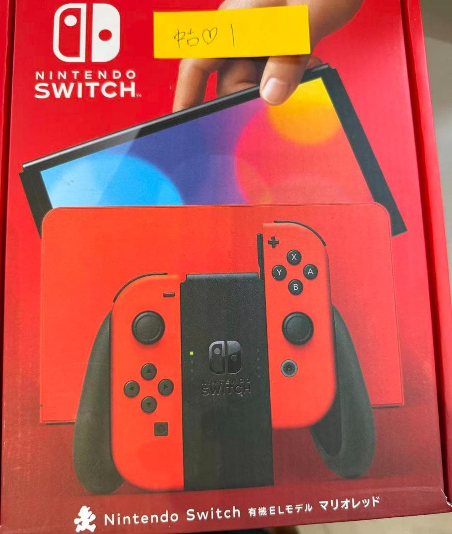 新品同様　Nintendo Switch 有機ELモデル マリオレッド